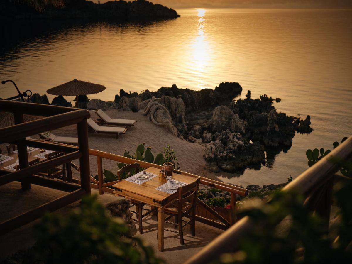 Nobelos Seaside Lodge Ayos Nikolaos Dış mekan fotoğraf